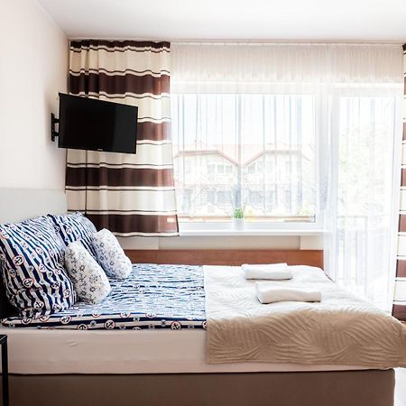 Pokoje Goscinne Raf-Tur - Sala Zabaw, Grill - Idealny Dla Rodzin Z Dziecmi Ostrowo  Extérieur photo