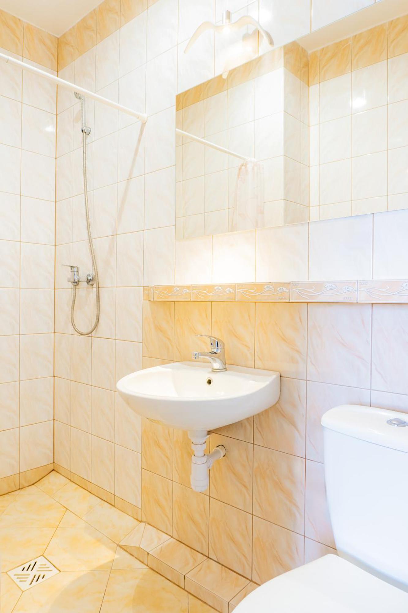 Pokoje Goscinne Raf-Tur - Sala Zabaw, Grill - Idealny Dla Rodzin Z Dziecmi Ostrowo  Extérieur photo
