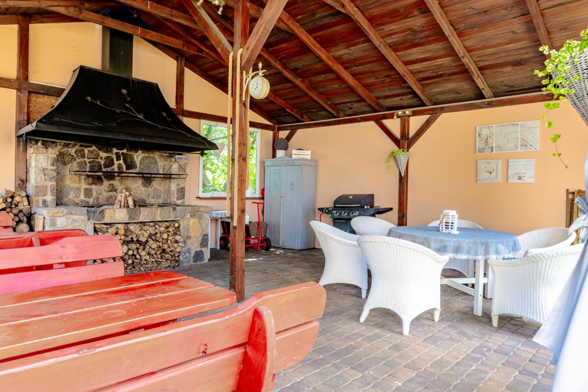 Pokoje Goscinne Raf-Tur - Sala Zabaw, Grill - Idealny Dla Rodzin Z Dziecmi Ostrowo  Extérieur photo